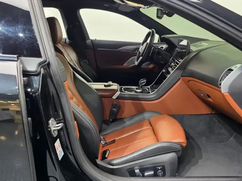 2022 BMW 8 серии с пробегом 45 271 км