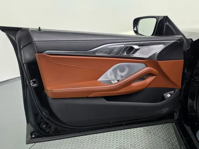 2022 BMW 8 серии с пробегом 45 271 км