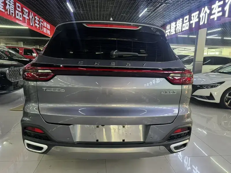 2024 Chery Tiggo 8 с пробегом 42 000 км