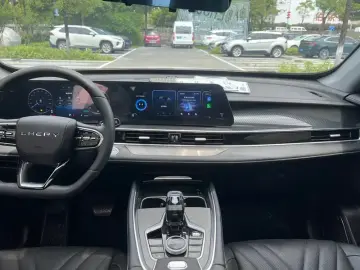 2023 Chery Tiggo 7 Plus с пробегом 25 000 км