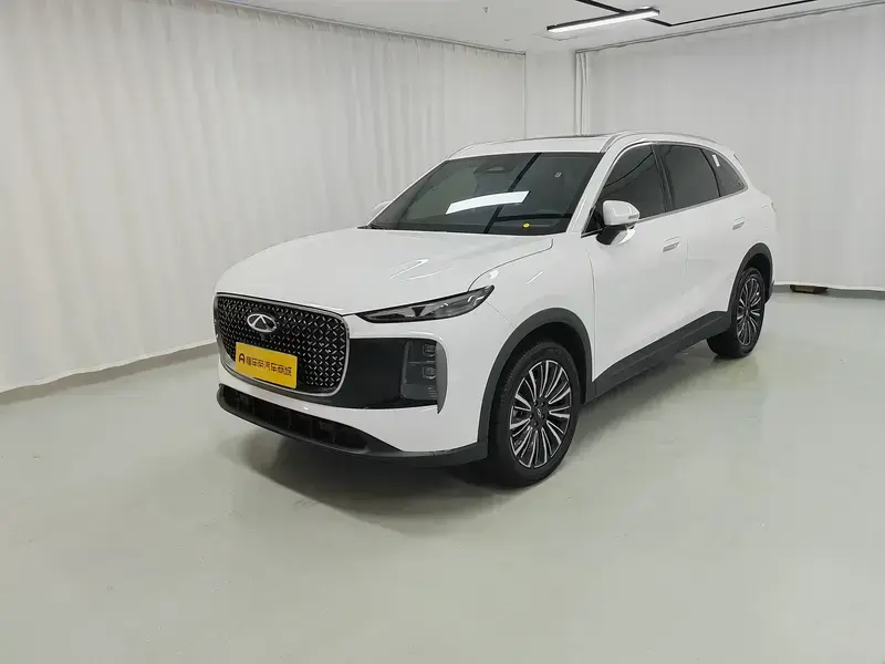 2026 Chery Tiggo 8 с пробегом 15 300 км