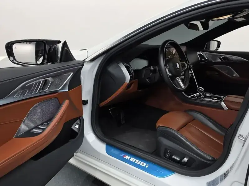 2024 BMW 8 серии с пробегом 43 507 км