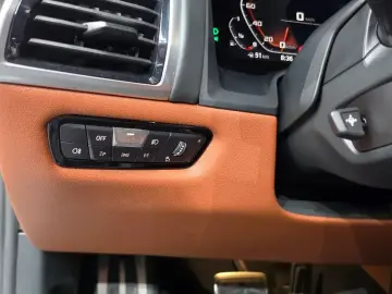 2024 BMW 8 серии с пробегом 43 507 км