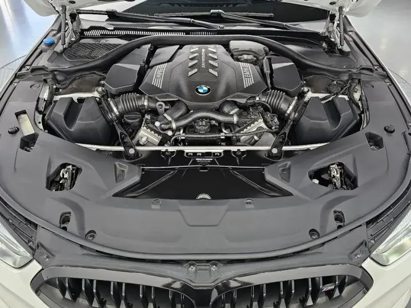 2023 BMW 8 серии с пробегом 24 245 км