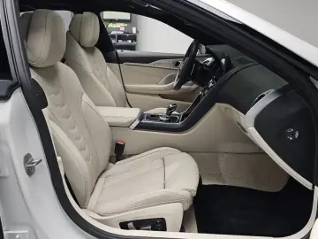 2025 BMW 8 серии с пробегом 6 862 км