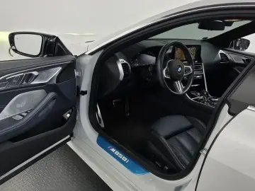 2023 BMW 8 серии с пробегом 15 450 км