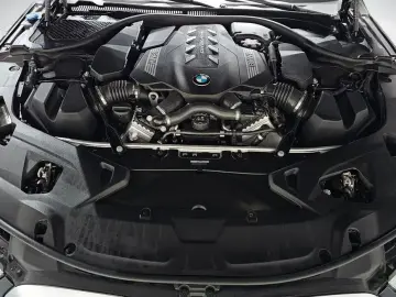 2023 BMW 8 серии с пробегом 47 018 км