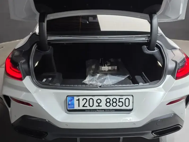 2023 BMW 8 серии с пробегом 26 522 км