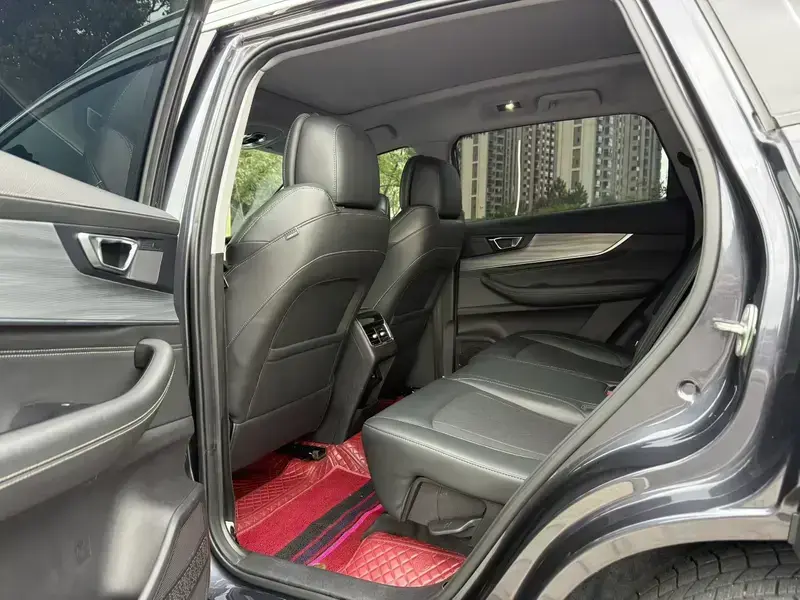 2022 Chery Tiggo 8 Plus с пробегом 40 000 км