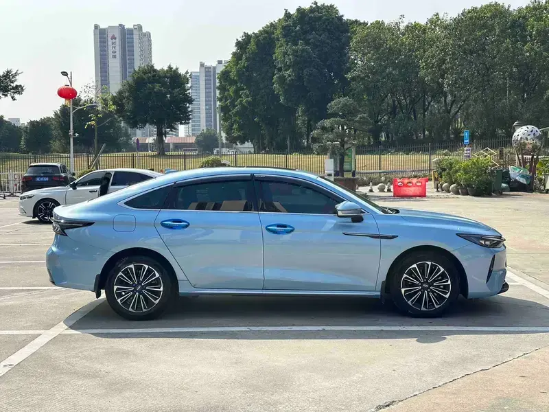 2024 Chery Fulwin A8 с пробегом 11 000 км