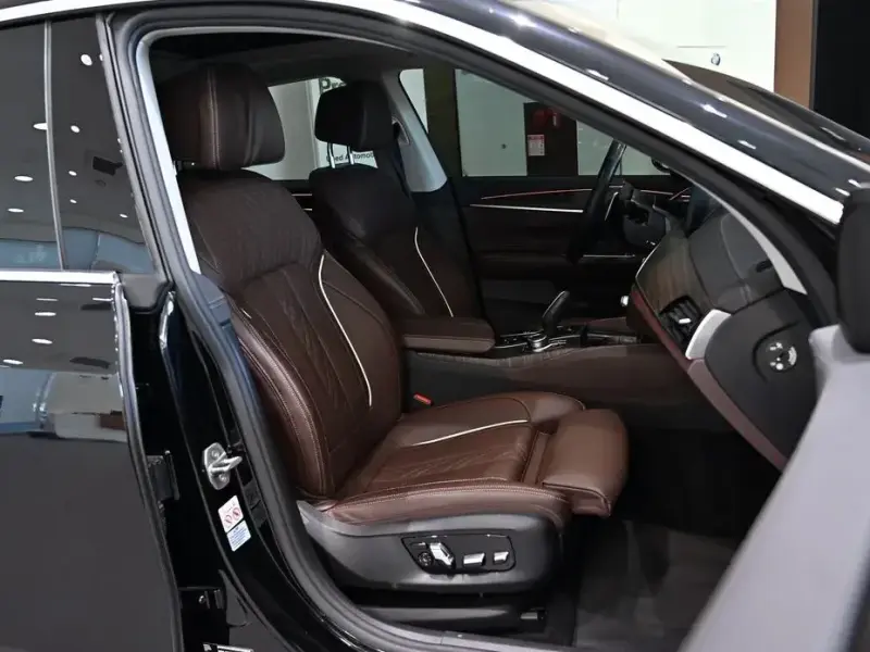 2022 BMW 6 серии с пробегом 45 367 км