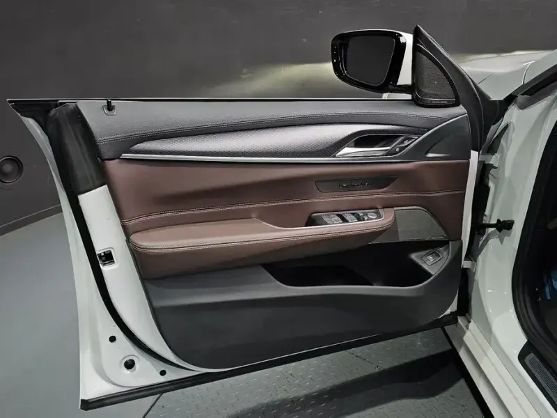 2024 BMW 6 серии с пробегом 27 686 км