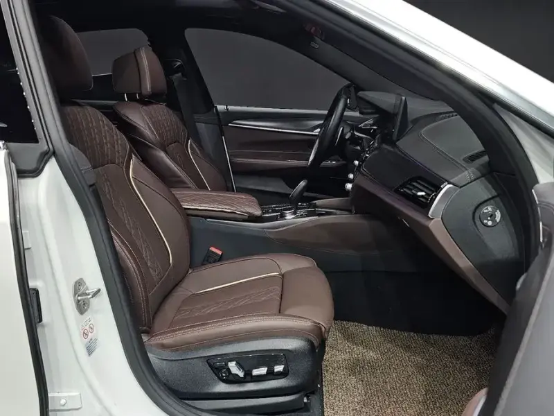 2024 BMW 6 серии с пробегом 27 686 км