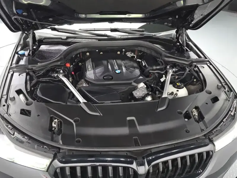 2022 BMW 6 серии с пробегом 102 464 км