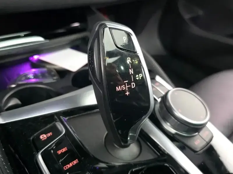 2021 BMW 6 серии с пробегом 93 456 км
