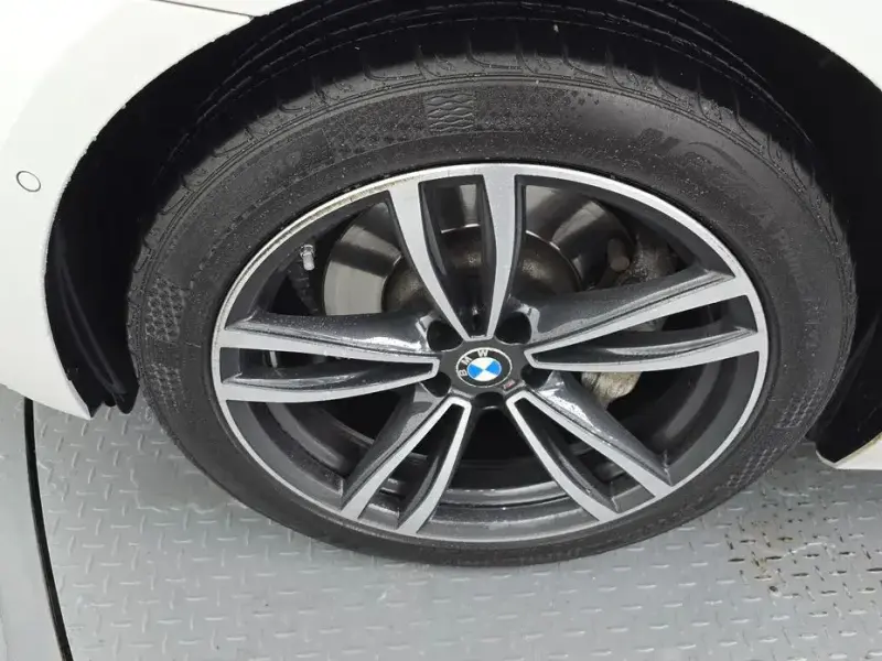 2022 BMW 6 серии с пробегом 64 175 км