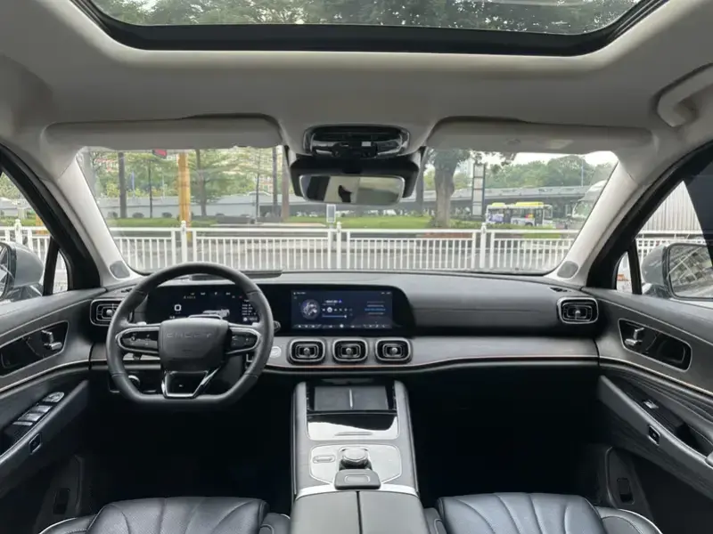 2023 Chery Tiggo 9 с пробегом 18 000 км