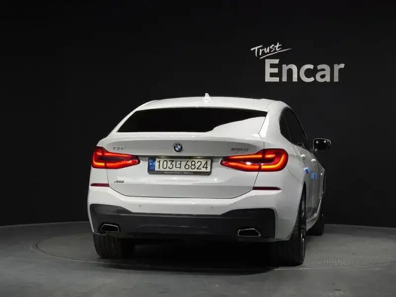 2021 BMW 6 серии с пробегом 90 834 км