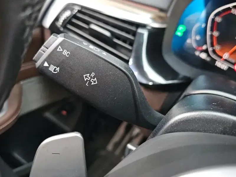 2021 BMW 6 серии с пробегом 125 519 км