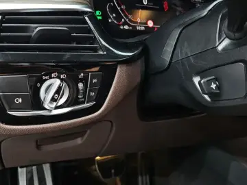 2021 BMW 6 серии с пробегом 125 519 км