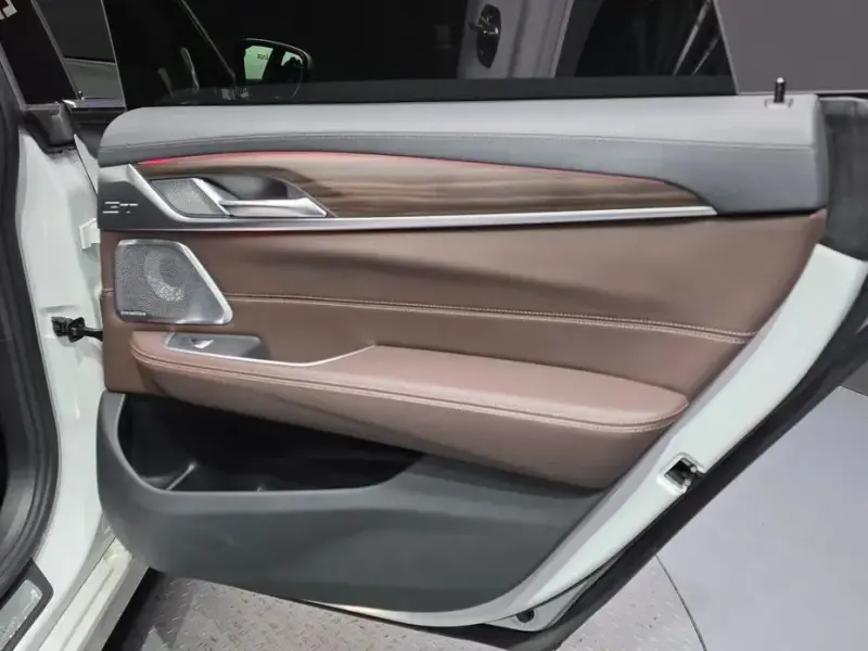 2022 BMW 6 серии с пробегом 108 783 км