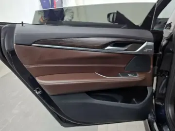 2021 BMW 6 серии с пробегом 109 206 км