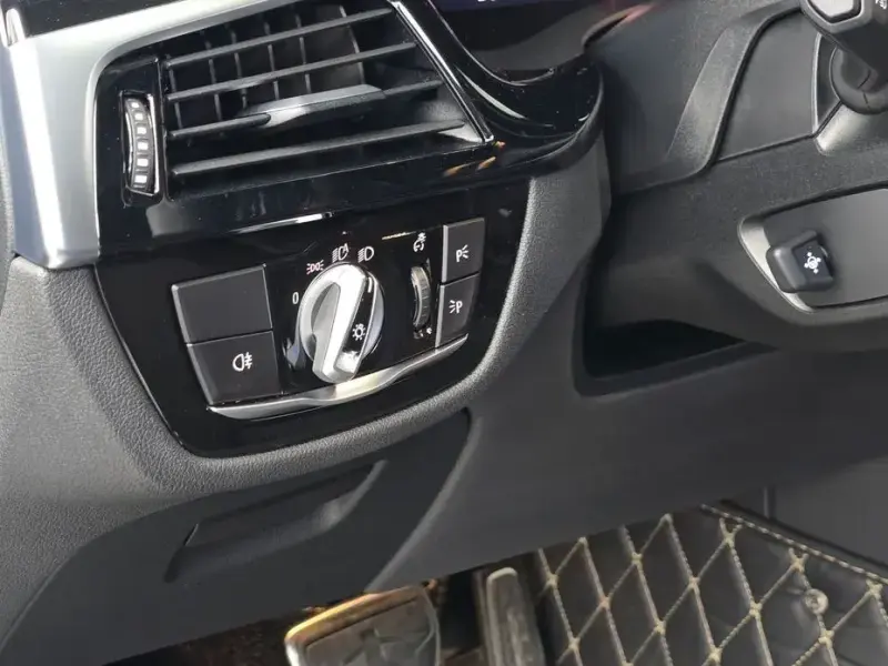 2023 BMW 6 серии с пробегом 29 699 км
