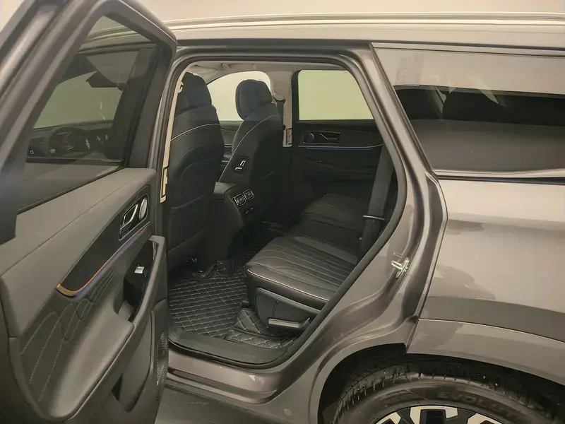 2023 Chery Tiggo 9 с пробегом 9 400 км