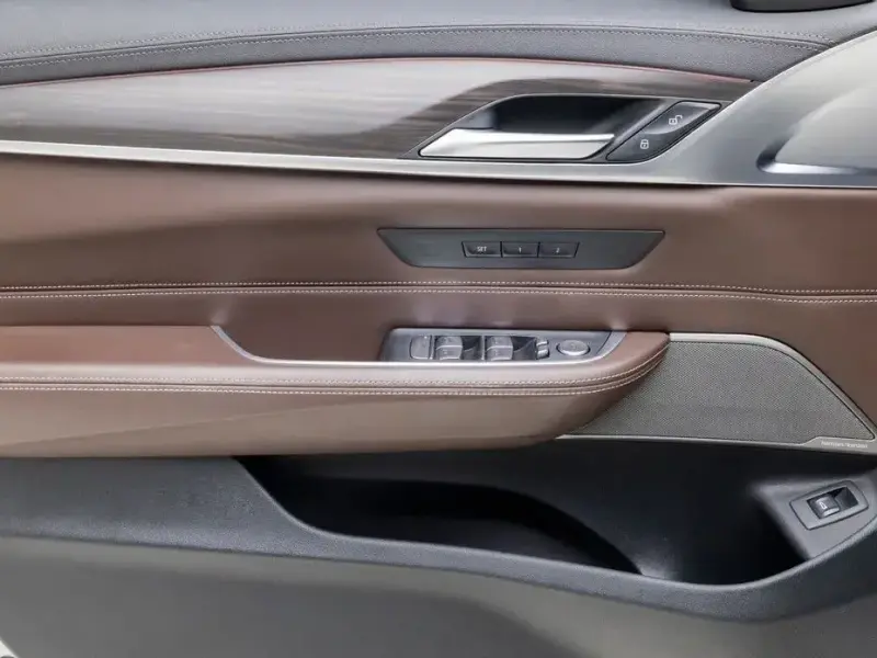 2020 BMW 6 серии с пробегом 51 126 км