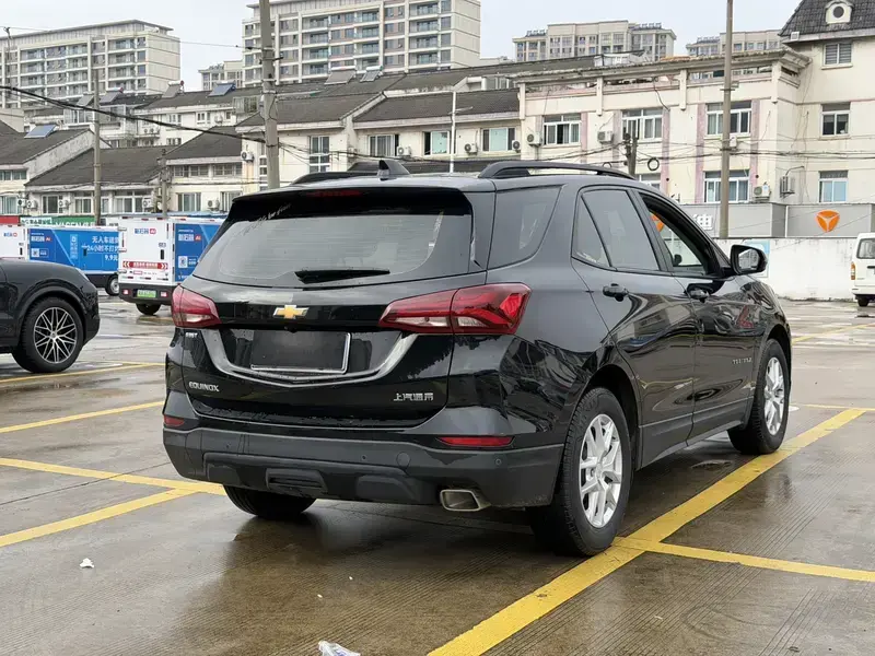 2022 Chevrolet Equinox с пробегом 23 000 км
