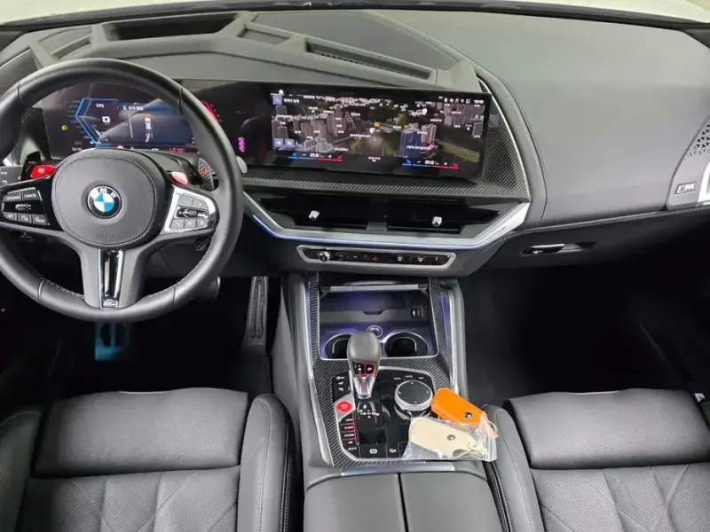 2023 BMW XM с пробегом 2 836 км