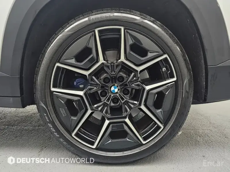 2023 BMW XM с пробегом 31 019 км