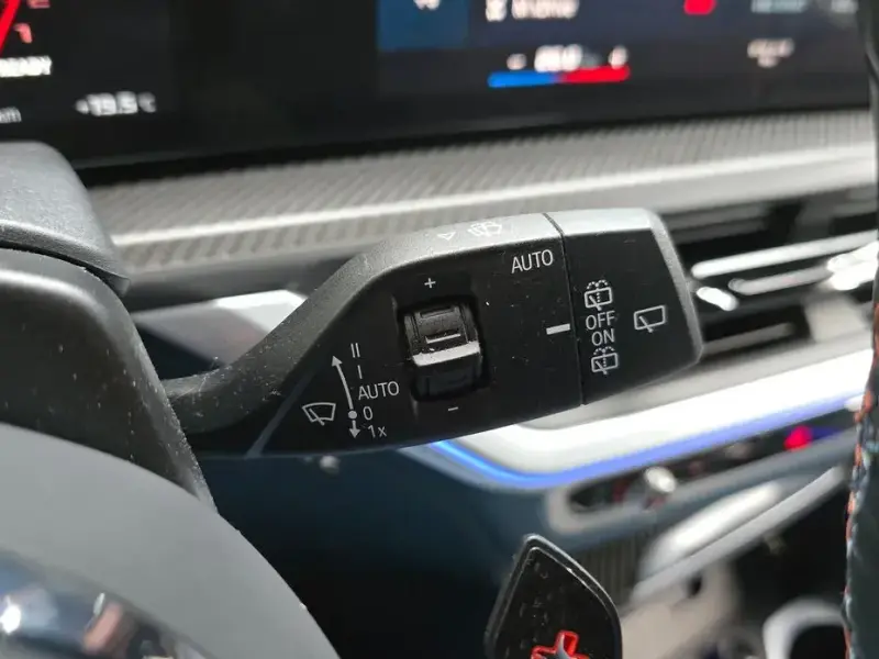 2023 BMW XM с пробегом 69 365 км
