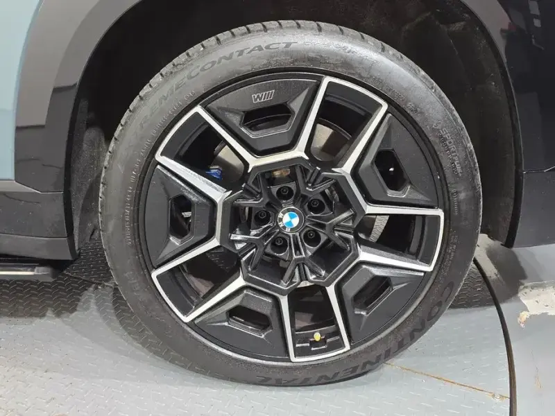 2023 BMW XM с пробегом 55 309 км