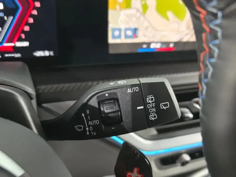 2023 BMW XM с пробегом 55 309 км