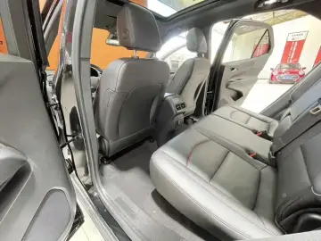 2021 Chevrolet Equinox с пробегом 76 000 км