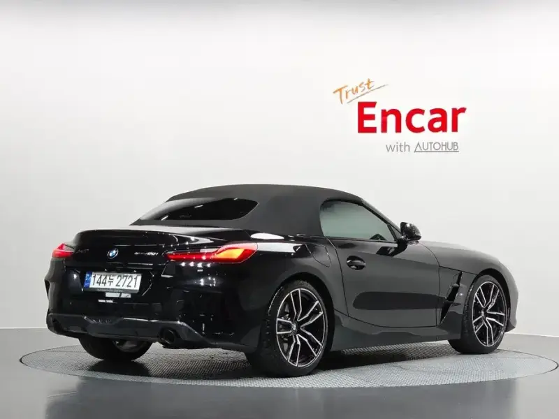 2022 BMW Z4 с пробегом 18 438 км