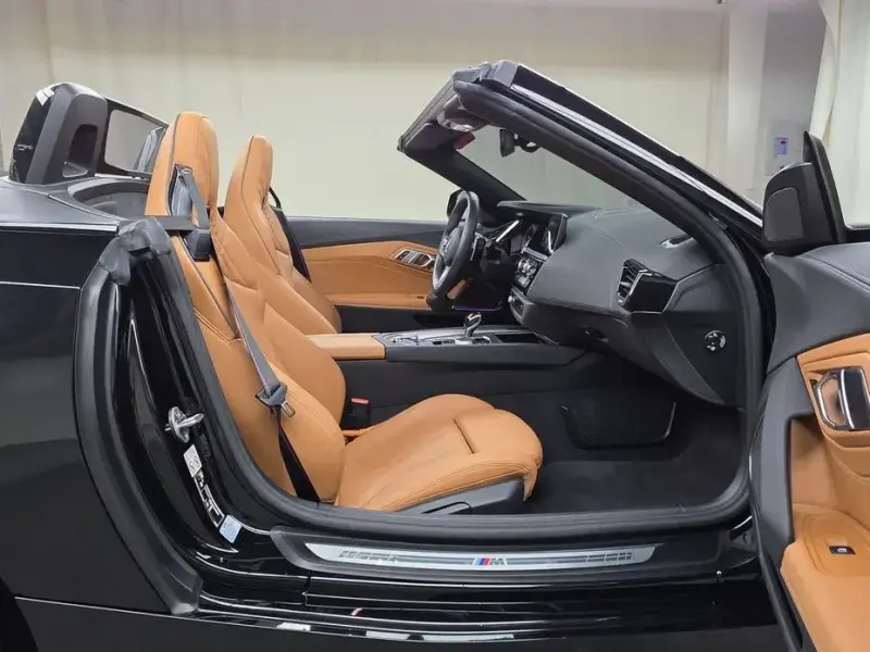 2022 BMW Z4 с пробегом 18 438 км