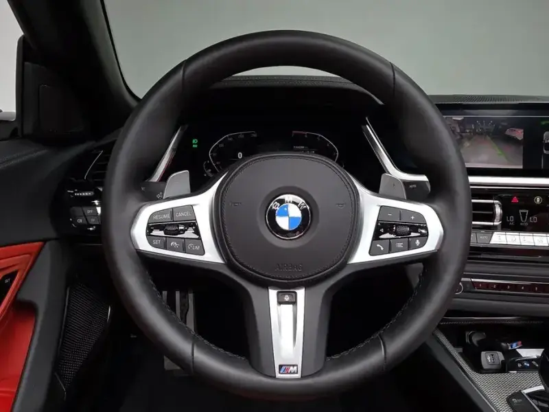 2025 BMW Z4 с пробегом 6 356 км