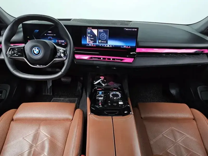 2024 BMW i5 с пробегом 63 370 км