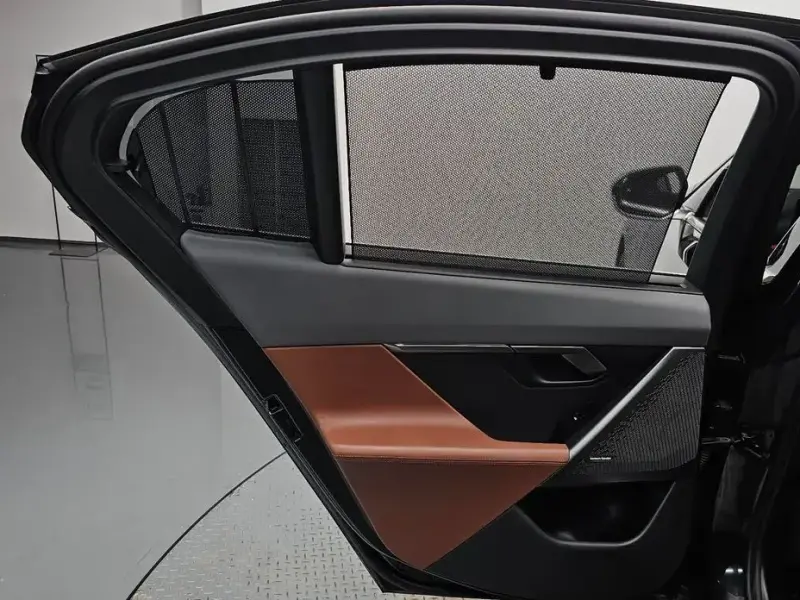 2024 BMW i5 с пробегом 63 370 км