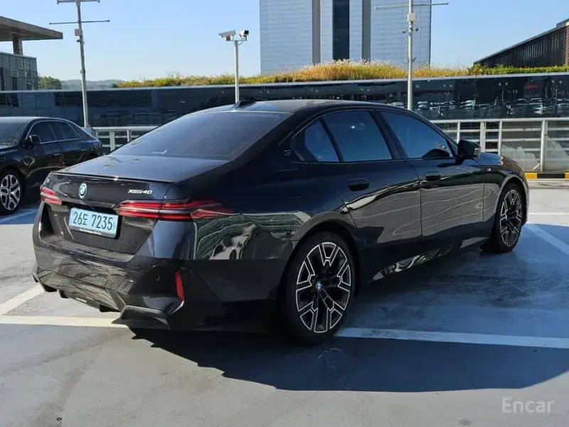 2025 BMW i5 с пробегом 38 634 км