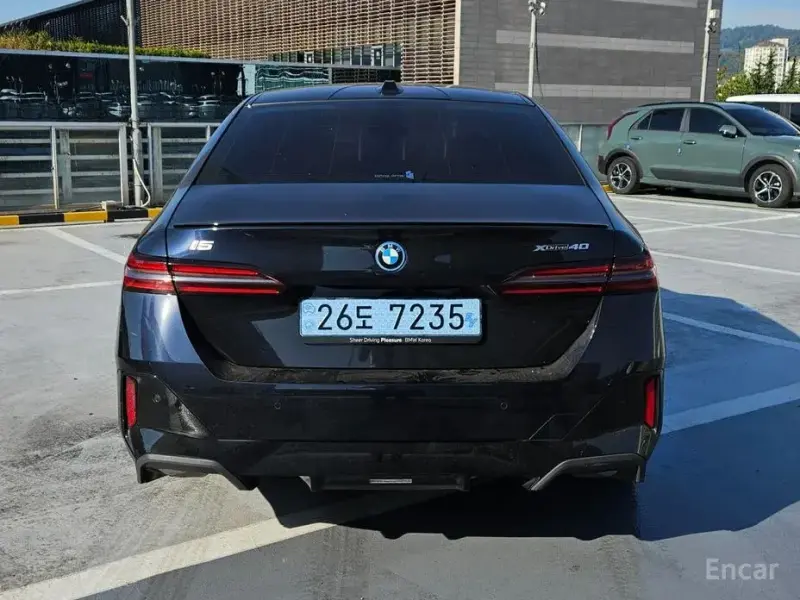 2025 BMW i5 с пробегом 38 634 км