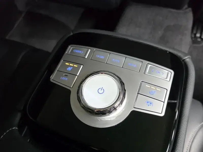 2023 Genesis G80 с пробегом 54 559 км