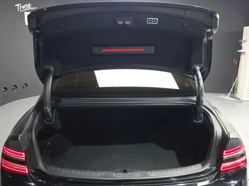 2023 Genesis G80 с пробегом 54 559 км