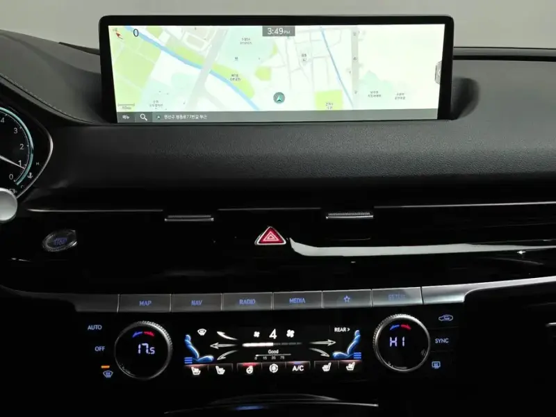 2023 Genesis G80 с пробегом 32 353 км