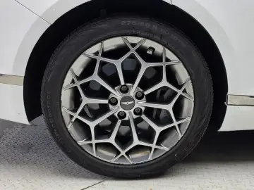 2023 Genesis G80 с пробегом 61 070 км