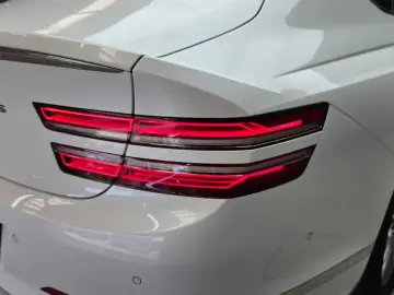 2023 Genesis G80 с пробегом 85 185 км