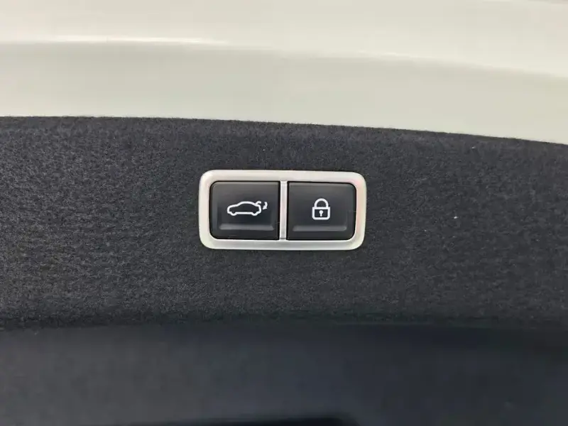2023 Genesis G80 с пробегом 61 070 км
