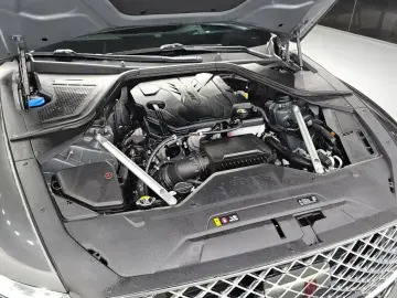 2023 Genesis G80 с пробегом 24 664 км